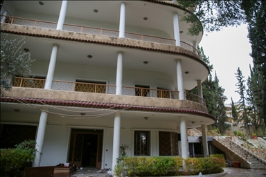 عدسة الأناضول تتجول داخل منزل رئيس النظام السوري المخلوع في دمشق