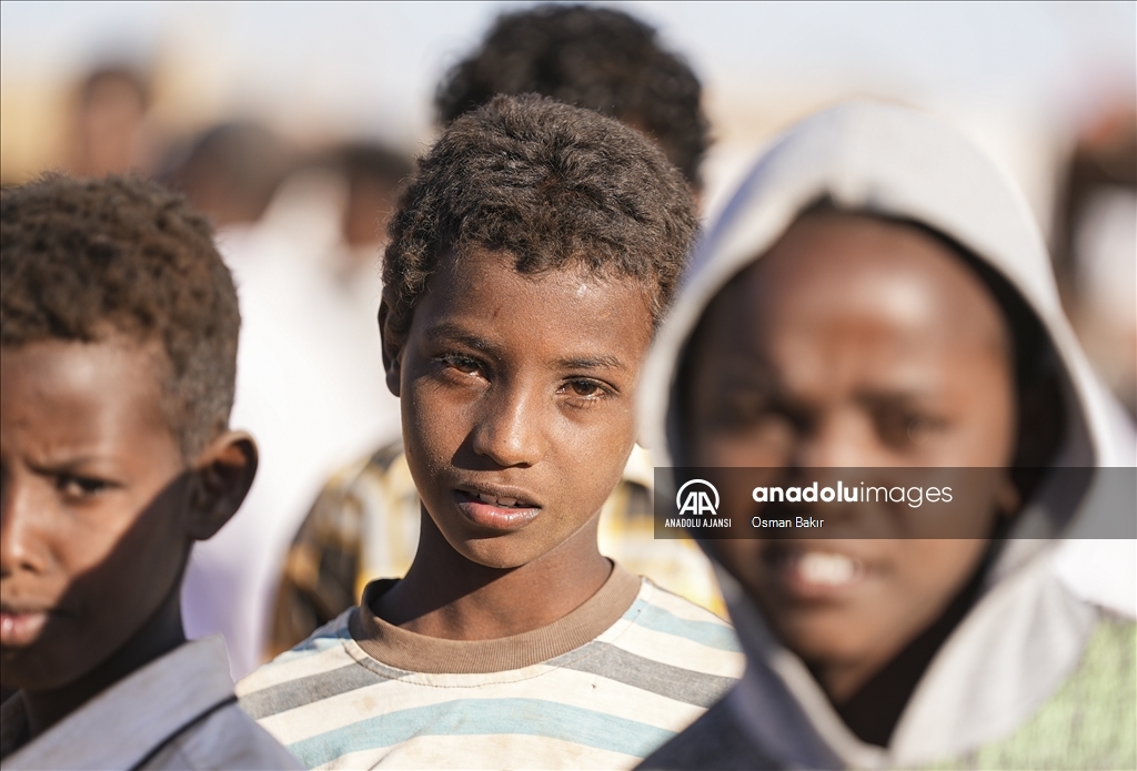 Sudan'da savaşın gölgesinde çocuklar