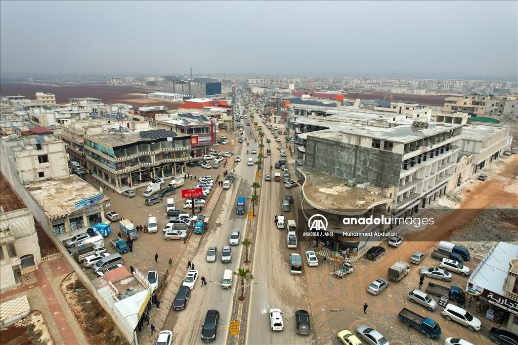 İdlib, yaşam standartları ve kent idaresiyle Suriye'nin yeniden inşasında umut veriyor