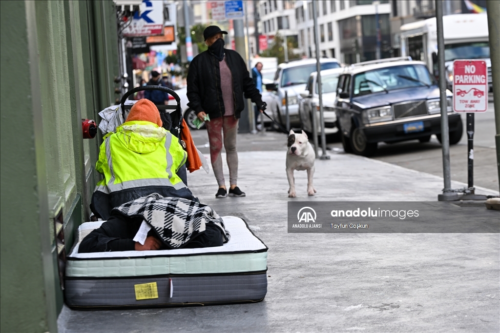 California'da artan konut maliyetleri nedeniyle evsizlik krizi devam ediyor