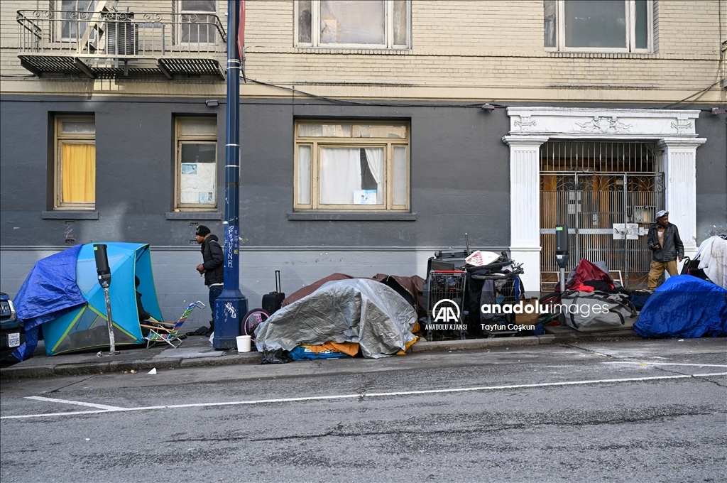 California'da artan konut maliyetleri nedeniyle evsizlik krizi devam ediyor