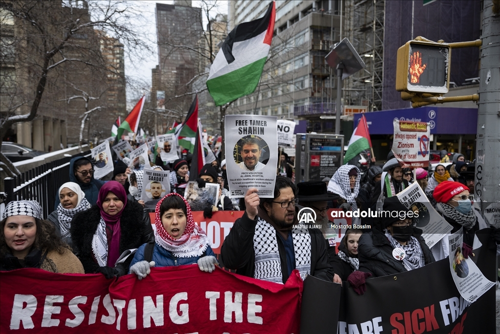 Gazze'deki sağlık çalışanları için New York'ta gösteri düzenlendi