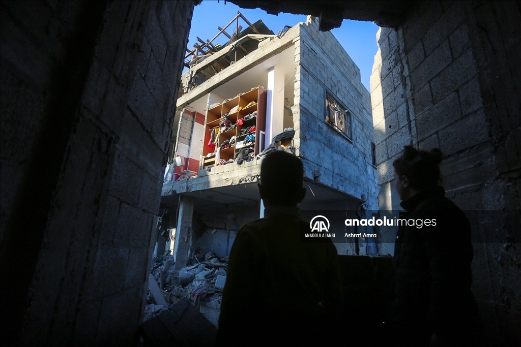 İsrail ordusu Bureyc Mülteci Kampı'na saldırı düzenledi