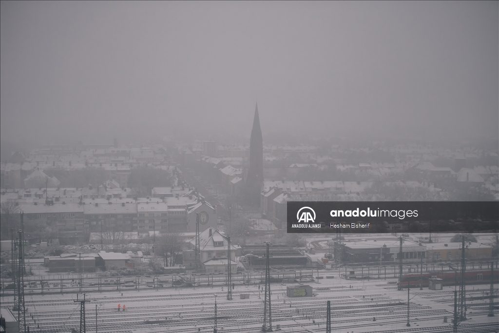 Almanya'nın Dortmund kentinde kar yağışı