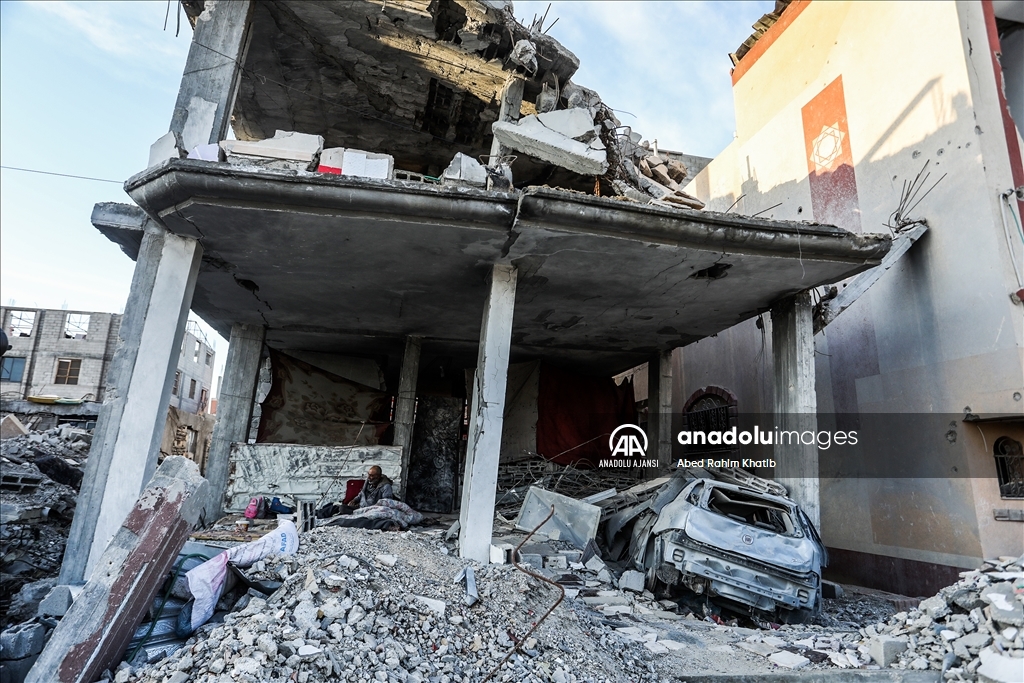 İsrail saldırıları altındaki Gazze'de, Filistinli Anbar'ın yaşam mücadelesi