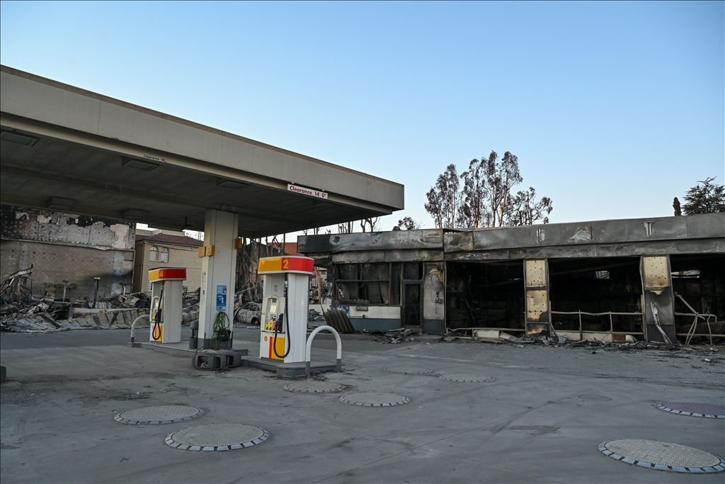 Palisades Fire: Malibu Beach and Pacific Palisades aftermath in Los Angeles fire