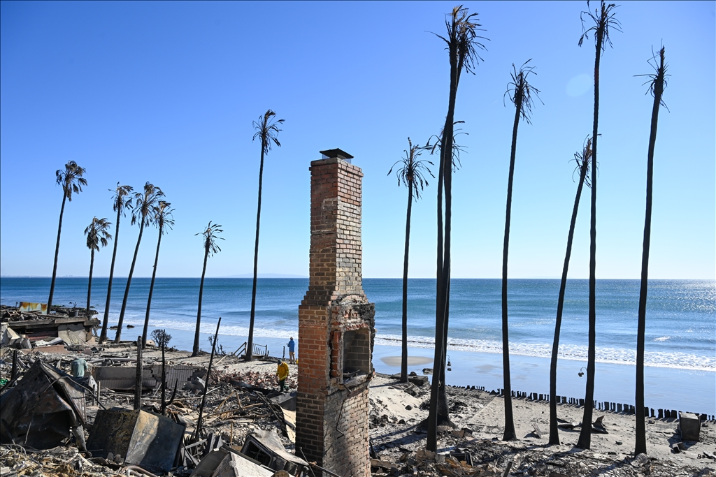 Palisades Fire: Malibu Beach and Pacific Palisades aftermath in Los Angeles fire