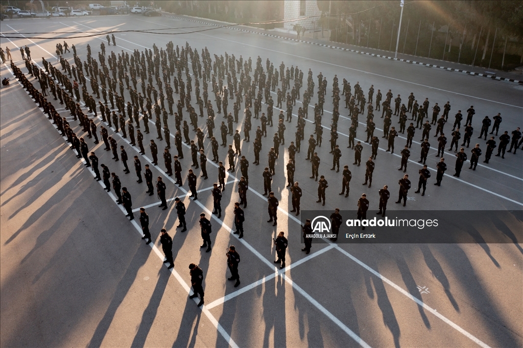 Suriye'de yeni kolluk kuvveti adaylarına eğitim veriliyor