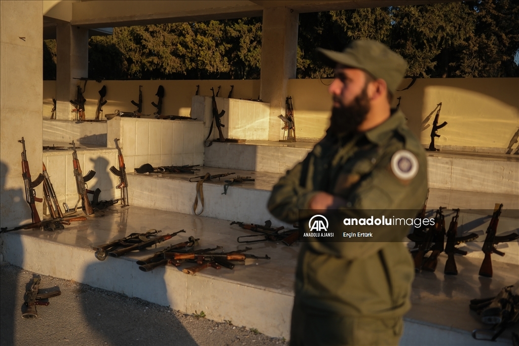 Suriye'de yeni kolluk kuvveti adaylarına eğitim veriliyor