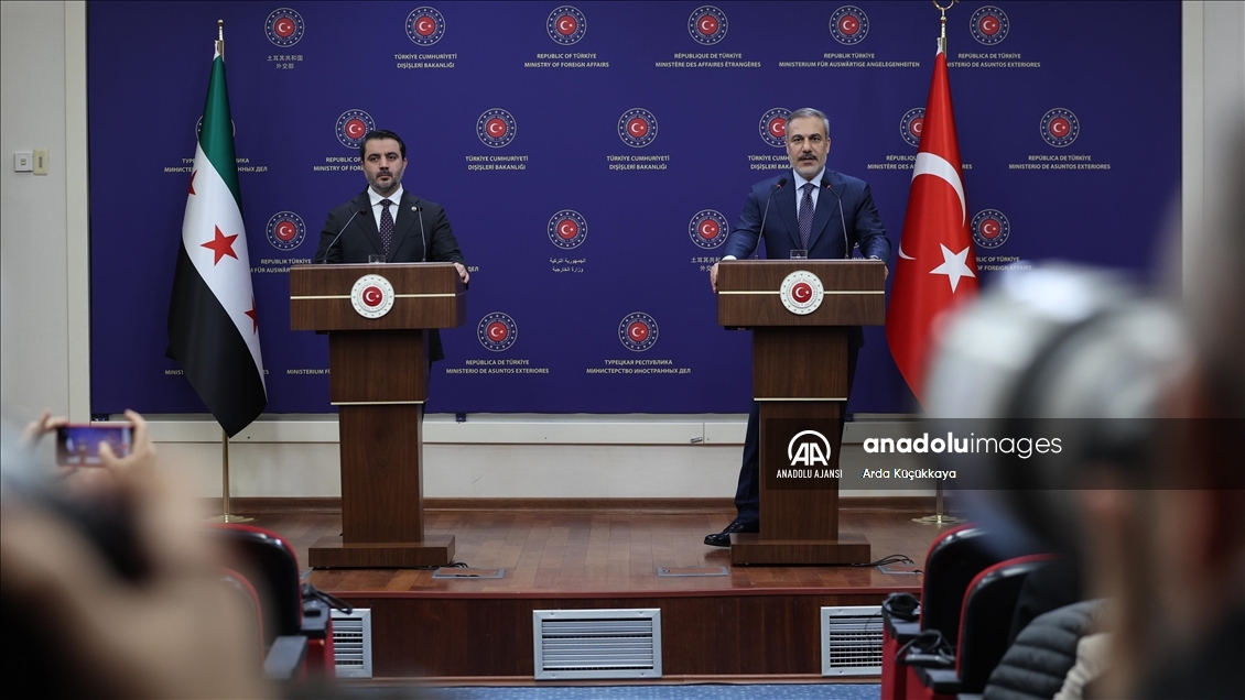 Dışişleri Bakanı Fidan, Suriye'deki yeni yönetimin Dışişleri Bakanı Şeybani ile ortak basın toplantısı düzenledi