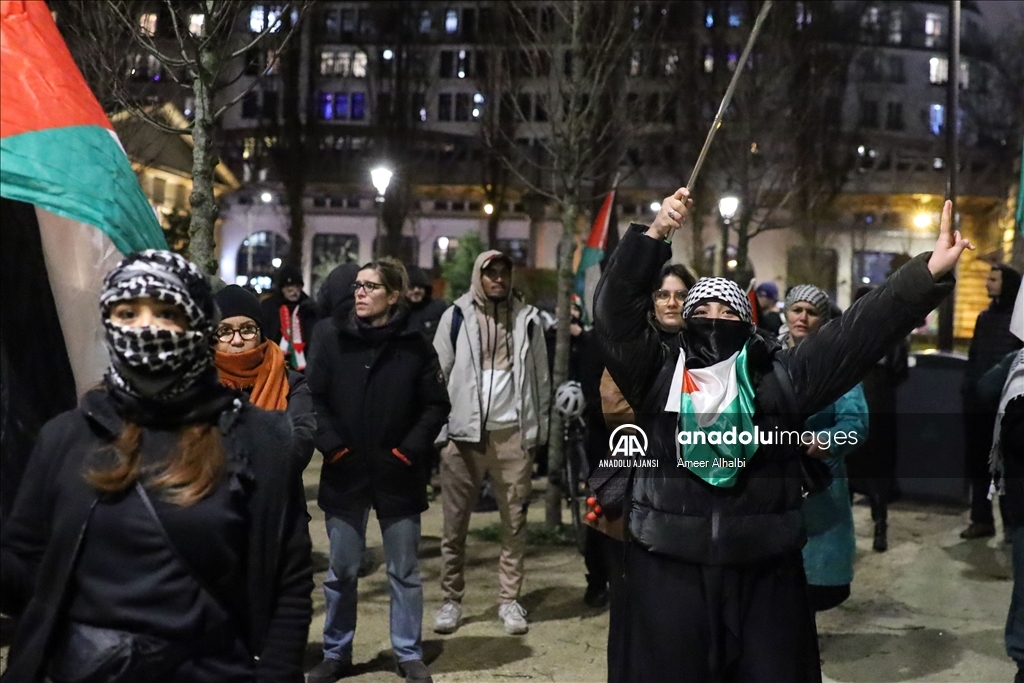 Fransa-İsrail basketbol karşılaşması Paris'te protesto edildi