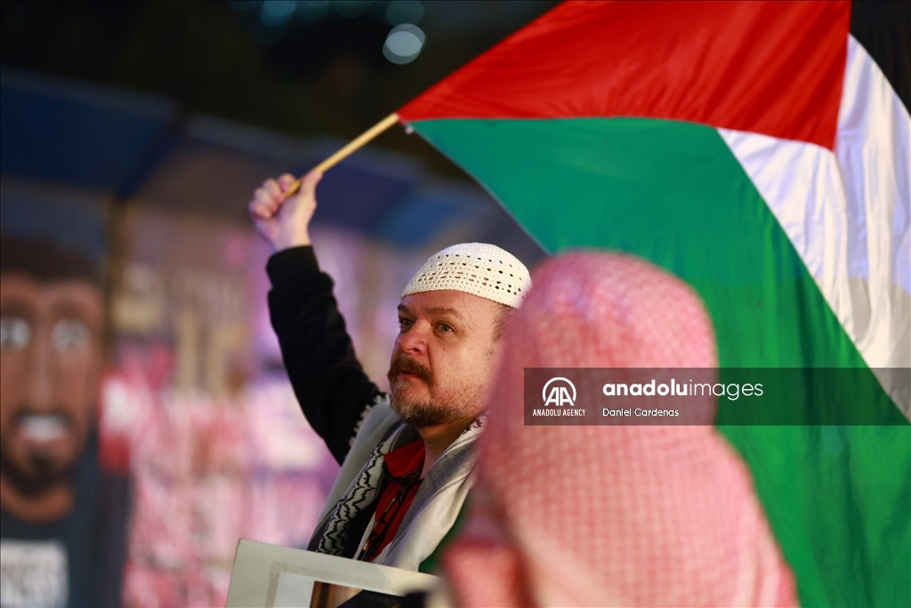 В Мексике праздновали достижение соглашения о прекращении огня в Газе