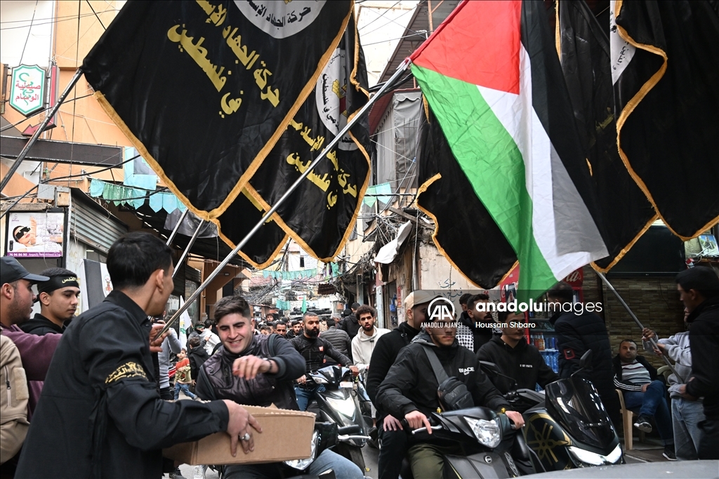 İsrail ile Hamas arasındaki ateşkes anlaşması Beyrut’ta kutlandı