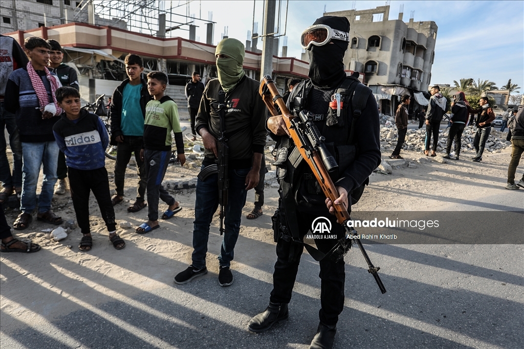 Ateşkesin ardından yardım tırları Karam Abu Salem Sınır Kapısı'ndan geçerek Gazze Şeridi'ne ulaştı