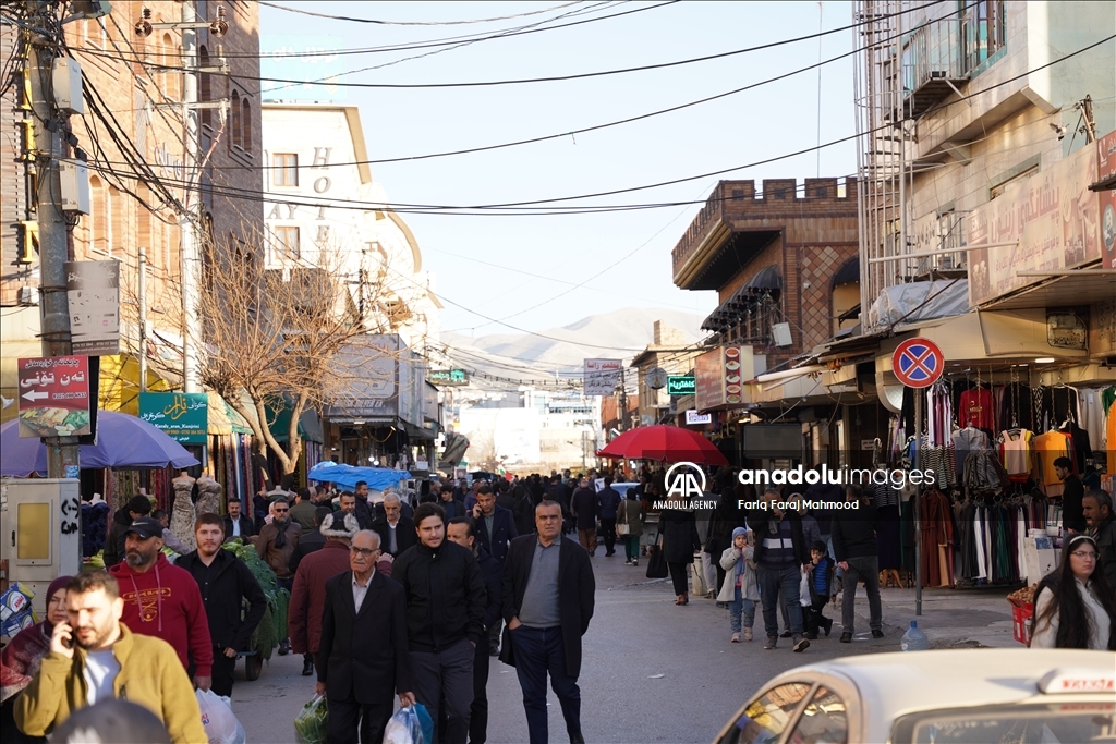 سلێمانی ... شۆفێری تەکسیەک بە بۆنەی خۆڕاگری و سەرکەوتنی موسوڵمانانی غەزە هاوڵاتیان بێ بەرامبەر دەگوازێتەوە