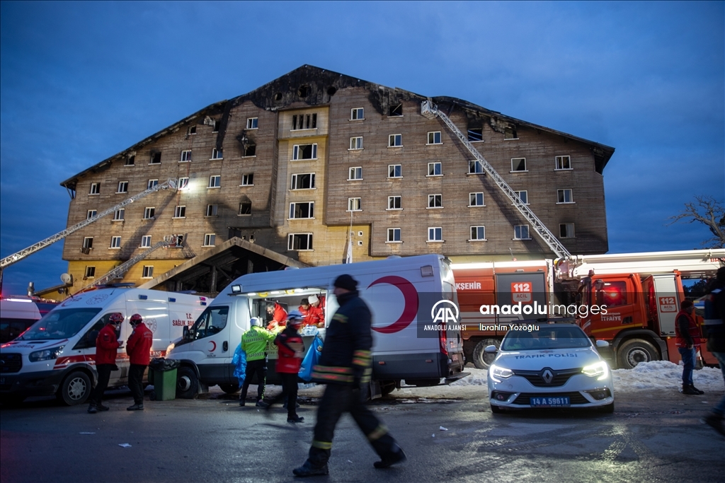 Kartalkaya Kayak Merkezi'nde otelde çıkan yangın