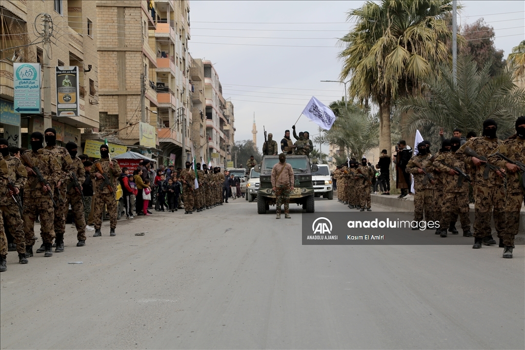 Suriye hükümeti güvenlik güçlerinden, PKK/YPG’nin hedefindeki Deyrizor'da güçlü mesajlar