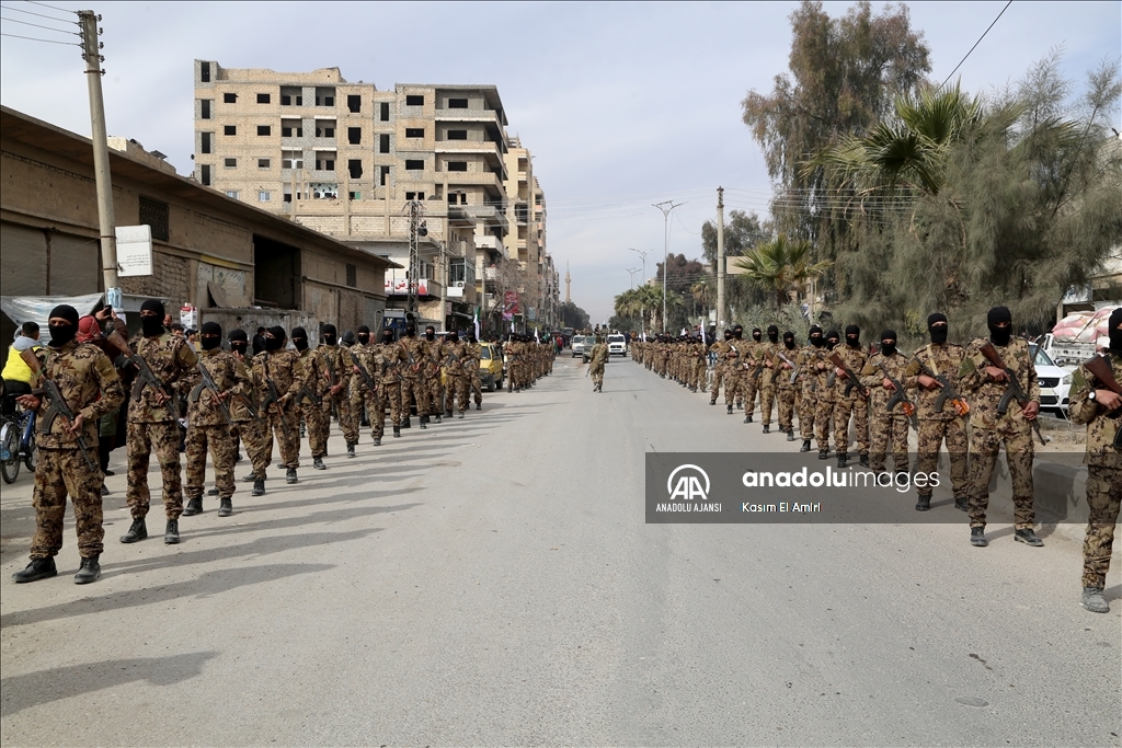 Suriye hükümeti güvenlik güçlerinden, PKK/YPG’nin hedefindeki Deyrizor'da güçlü mesajlar