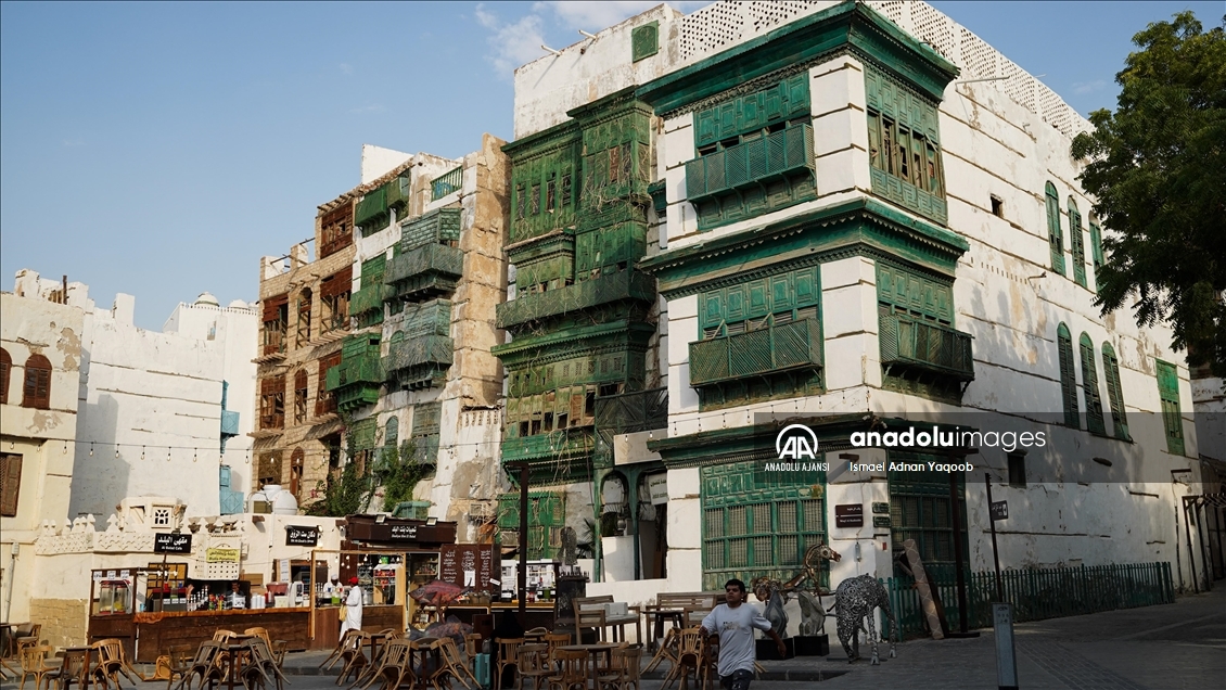 Suudi Arabistan'ın tarih boyunca önemini koruyan liman kenti: Cidde