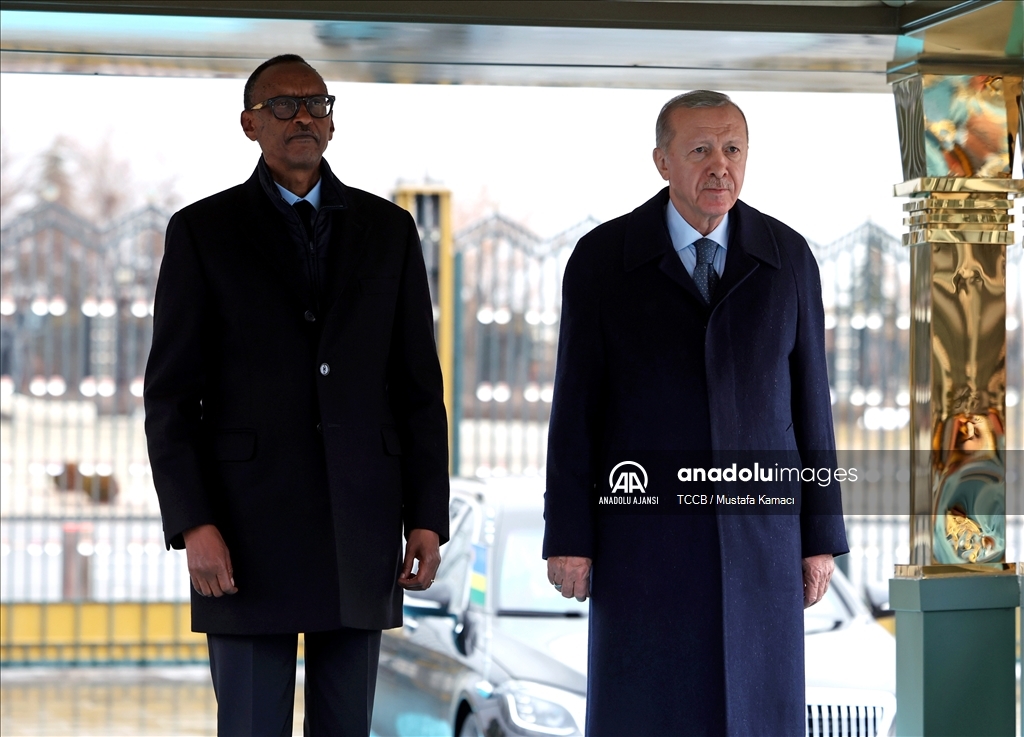 Cumhurbaşkanı Erdoğan, Ruanda Cumhurbaşkanı Kagame'yi resmi törenle karşıladı