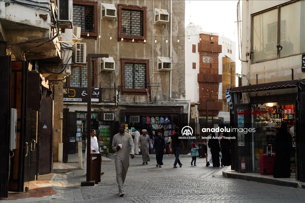 Suudi Arabistan'ın tarih boyunca önemini koruyan liman kenti: Cidde