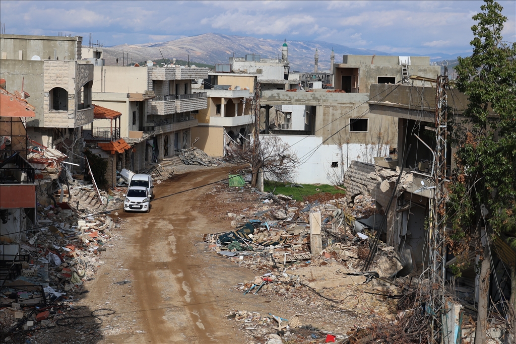 Lübnanlılar, Hıyam beldesindeki evlerine dönmeye devam ediyor