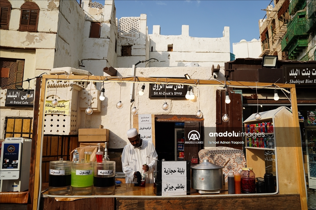 Suudi Arabistan'ın tarih boyunca önemini koruyan liman kenti: Cidde