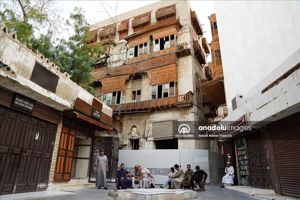 Suudi Arabistan'ın tarih boyunca önemini koruyan liman kenti: Cidde