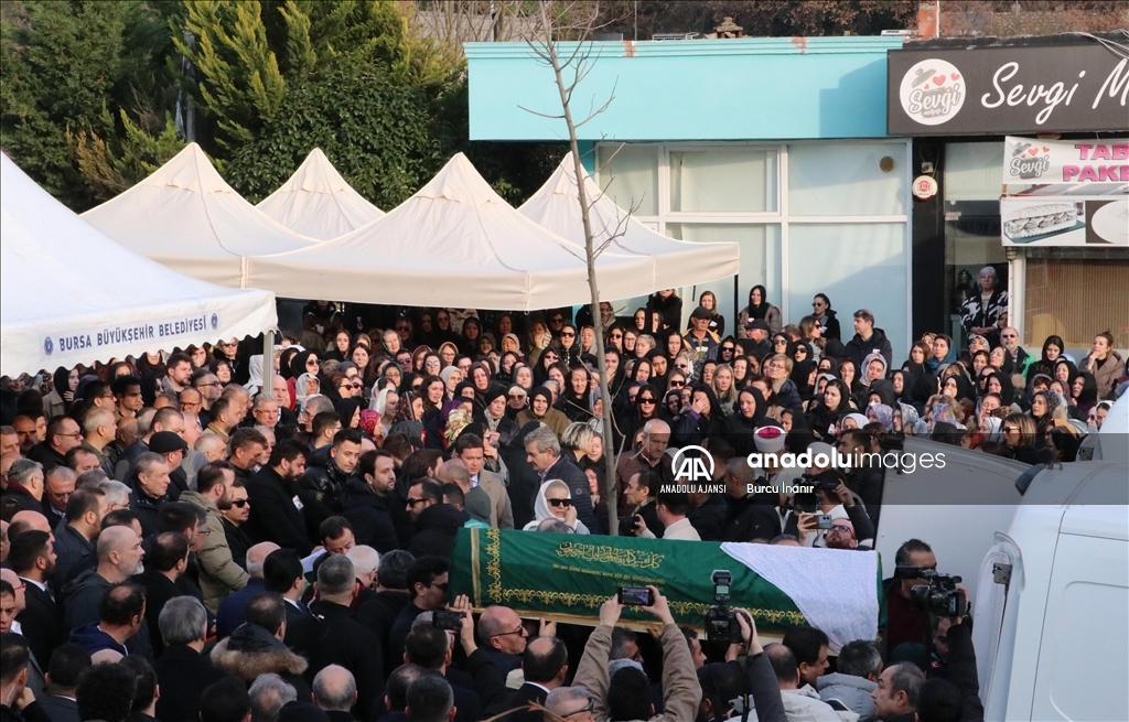 Kartalkaya'daki otel yangınında hayatını kaybeden aynı aileden 4 kişinin cenazesi Bursa'da defnedildi