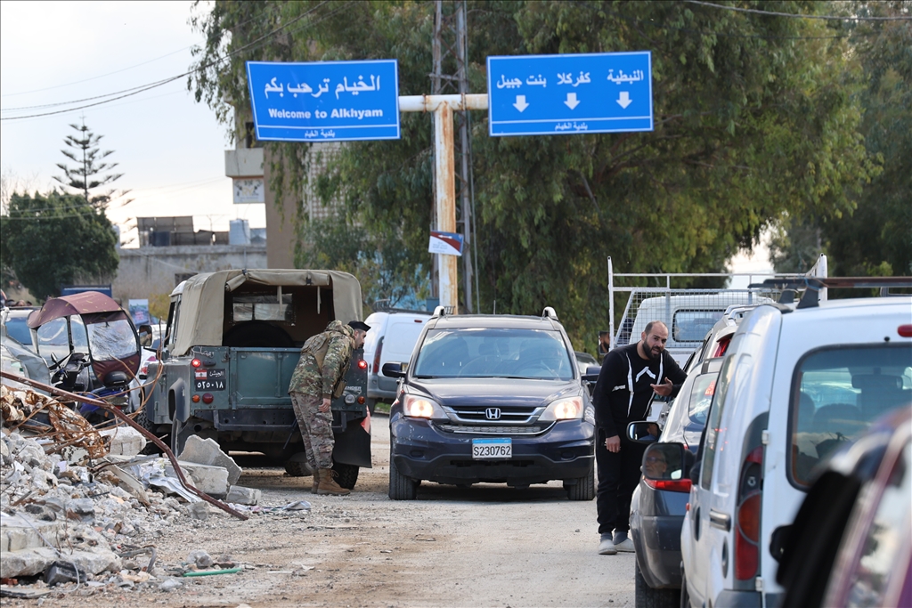 Lübnanlılar, Hıyam beldesindeki evlerine dönmeye devam ediyor