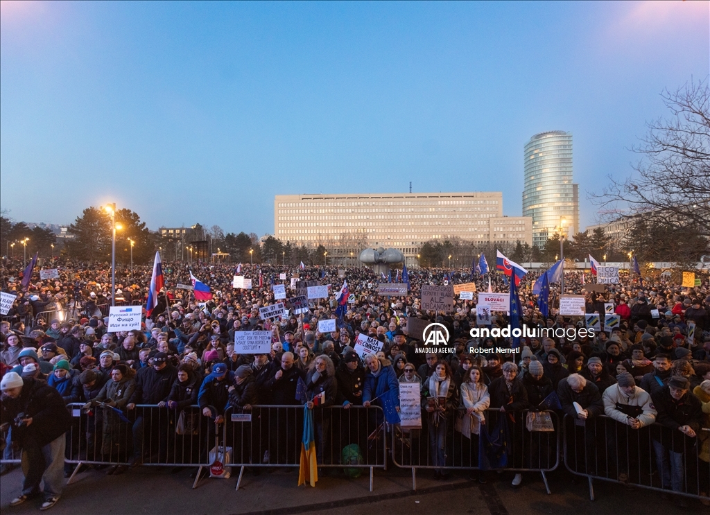 Protests against Robert Fico's government continue across Slovakia