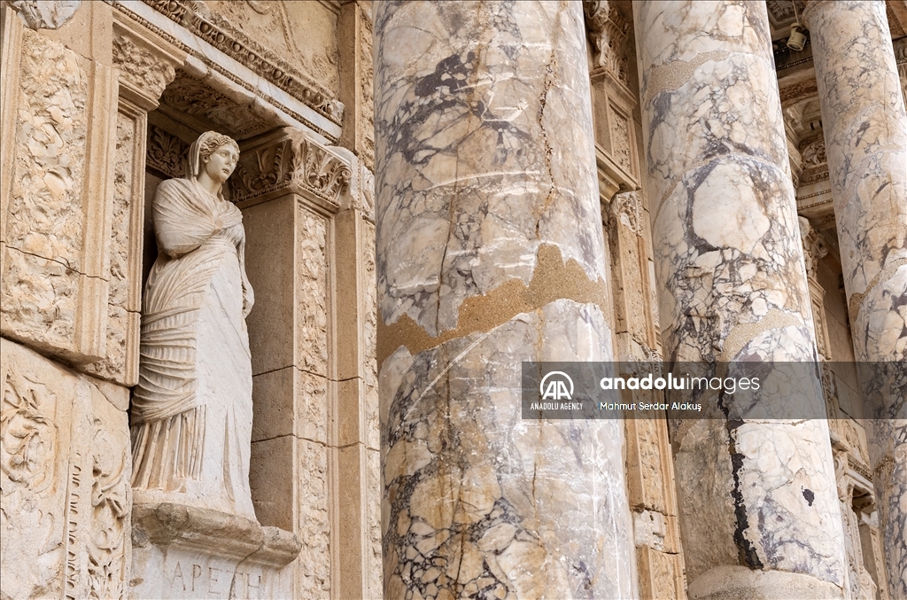 Turkiye's ancient city of Ephesus welcomed over 2.5 million visitors in 2024