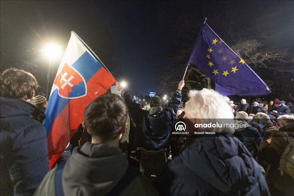 Protests against Robert Fico's government continue across Slovakia