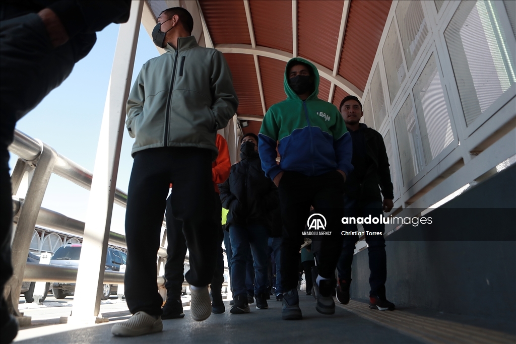 80 Mexicans deported from the US through Ciudad Juarez, Mexico