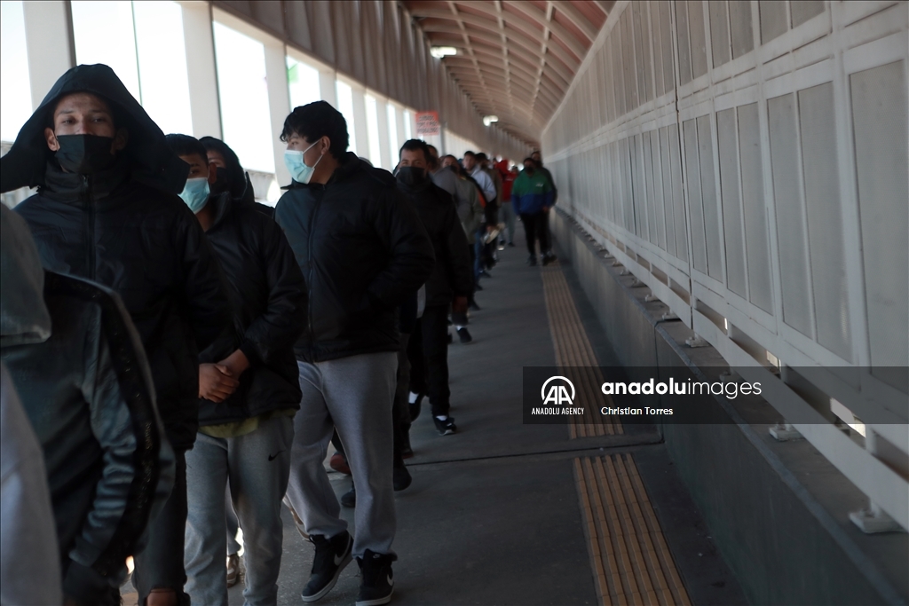 80 Mexicans deported from the US through Ciudad Juarez, Mexico