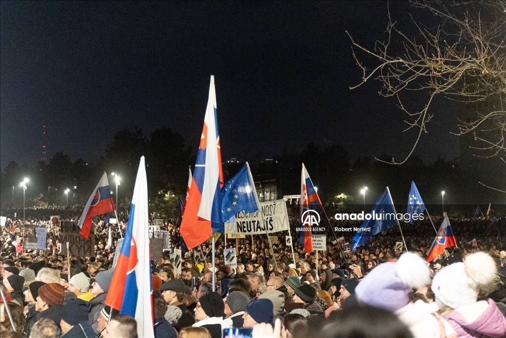 Protests against Robert Fico's government continue across Slovakia