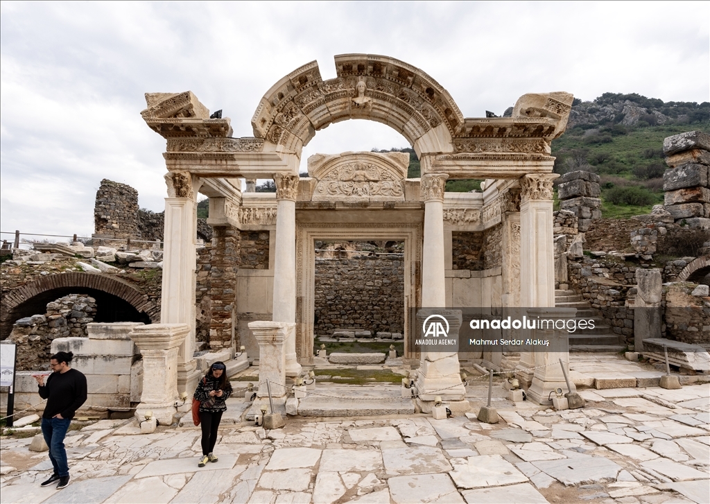 Turkiye's ancient city of Ephesus welcomed over 2.5 million visitors in 2024