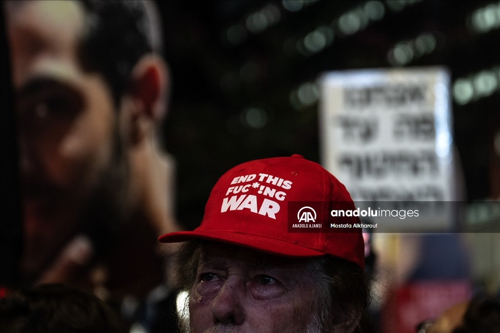 Tel Aviv'de ateşkesin kalıcı olması talebiyle gösteri düzenlendi