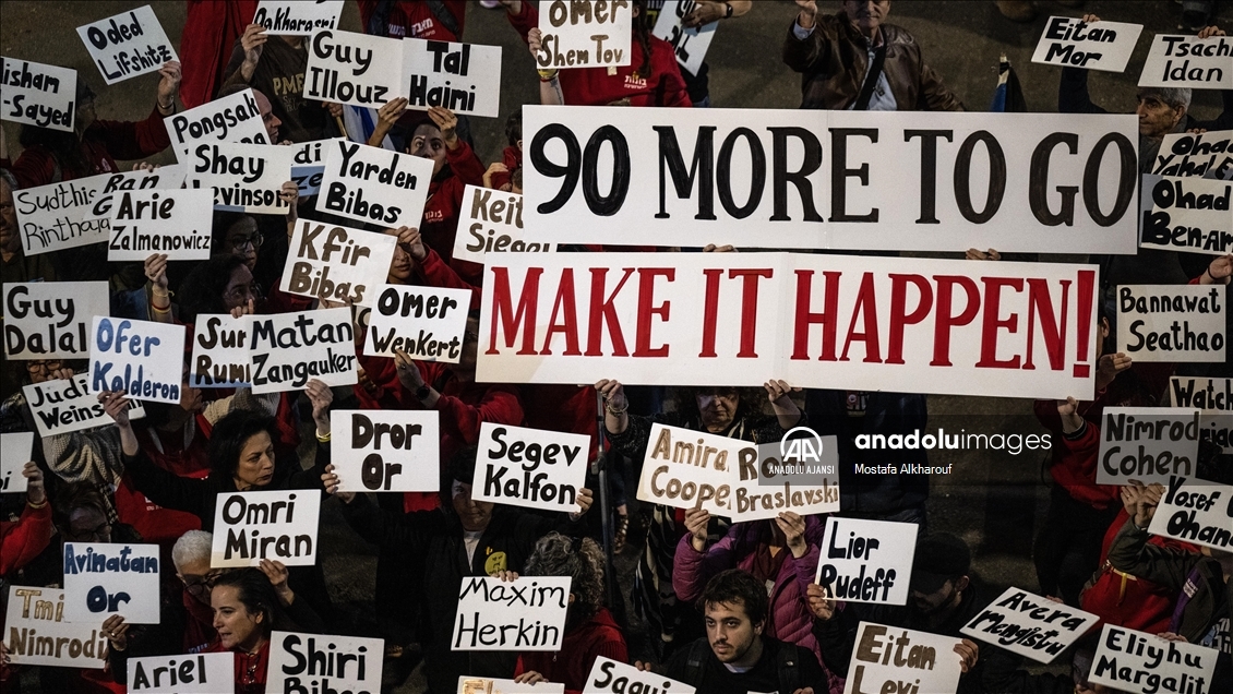 Tel Aviv'de ateşkesin kalıcı olması talebiyle gösteri düzenlendi