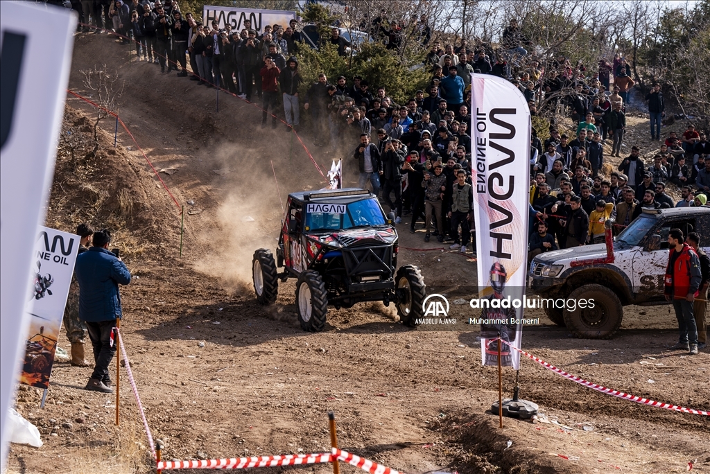 Duhok'ta Off-Road yarışları düzenlendi