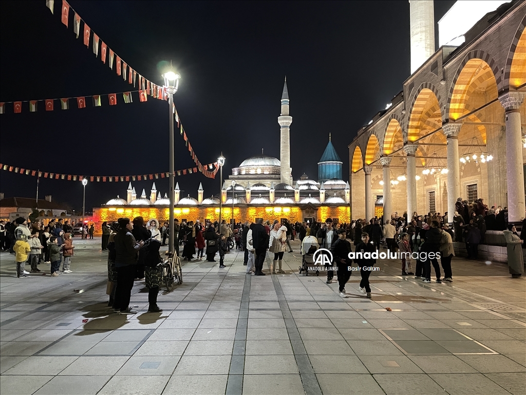 Konya'da Miraç Kandili idrak edildi