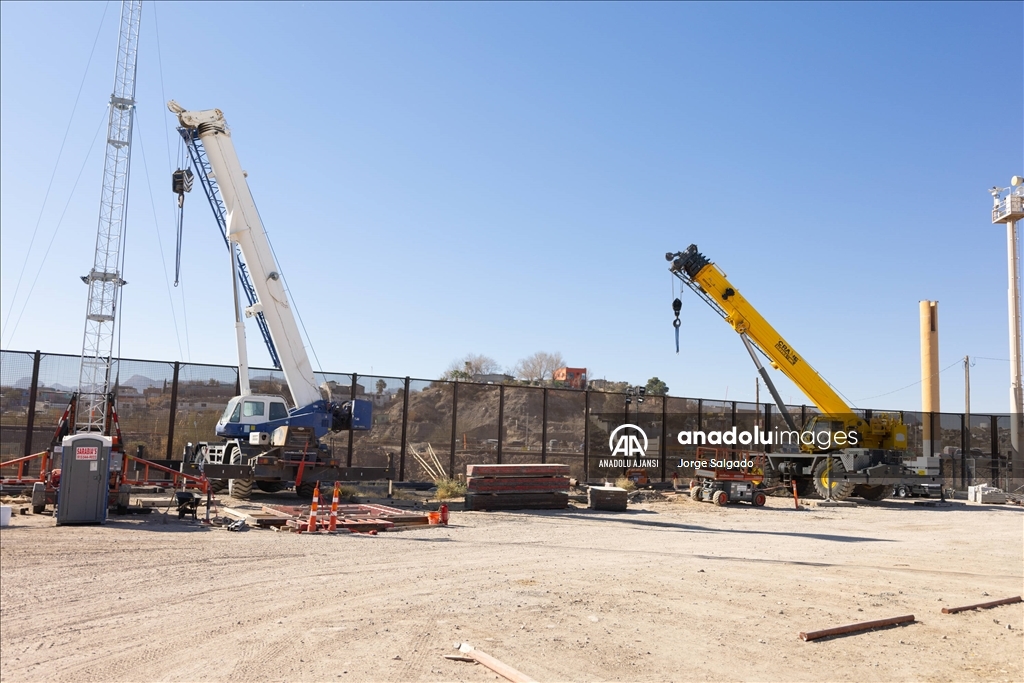 Texas sınırında duvarı inşaatı çalışmaları yeniden başladı
