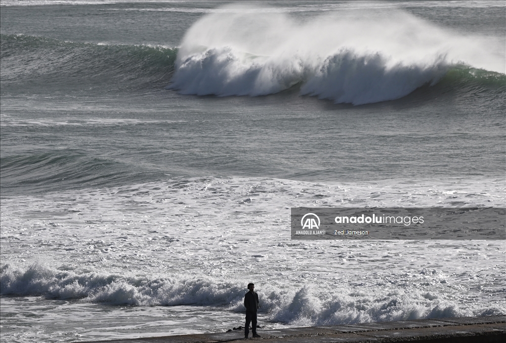 Portekiz kıyılarında Herminia Fırtınası etkili oluyor 