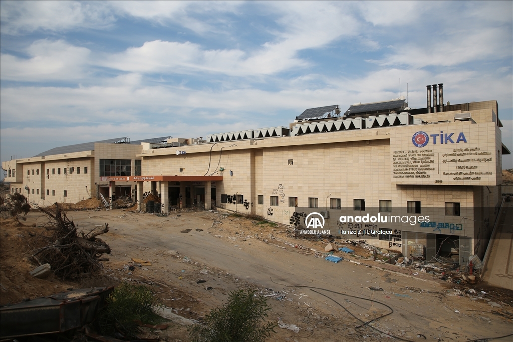 İsrail güçlerinin çekildiği Filistin-Türkiye Dostluk Hastanesi'ndeki yıkım görüntülendi
