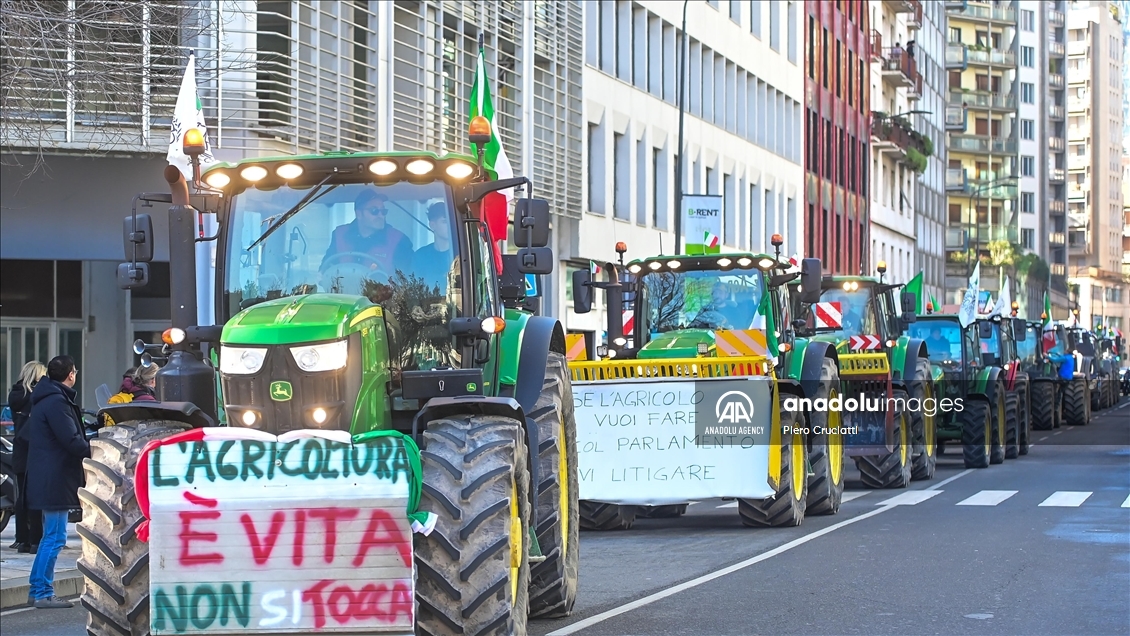 Italian farmers protest against agricultural policies