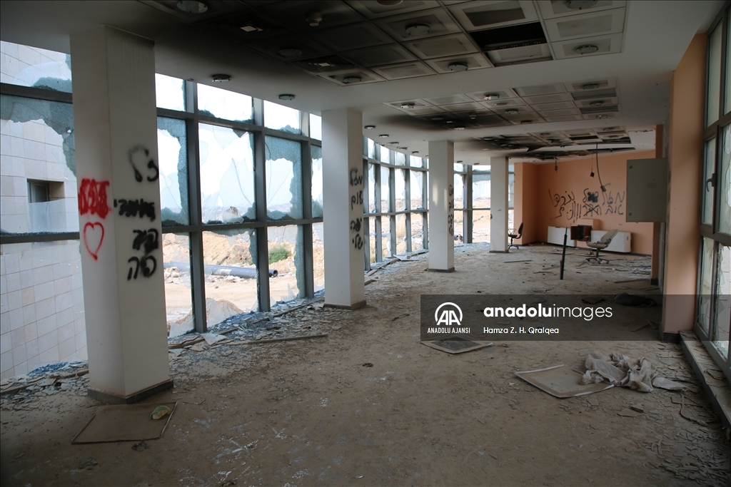 İsrail güçlerinin çekildiği Filistin-Türkiye Dostluk Hastanesi'ndeki yıkım görüntülendi