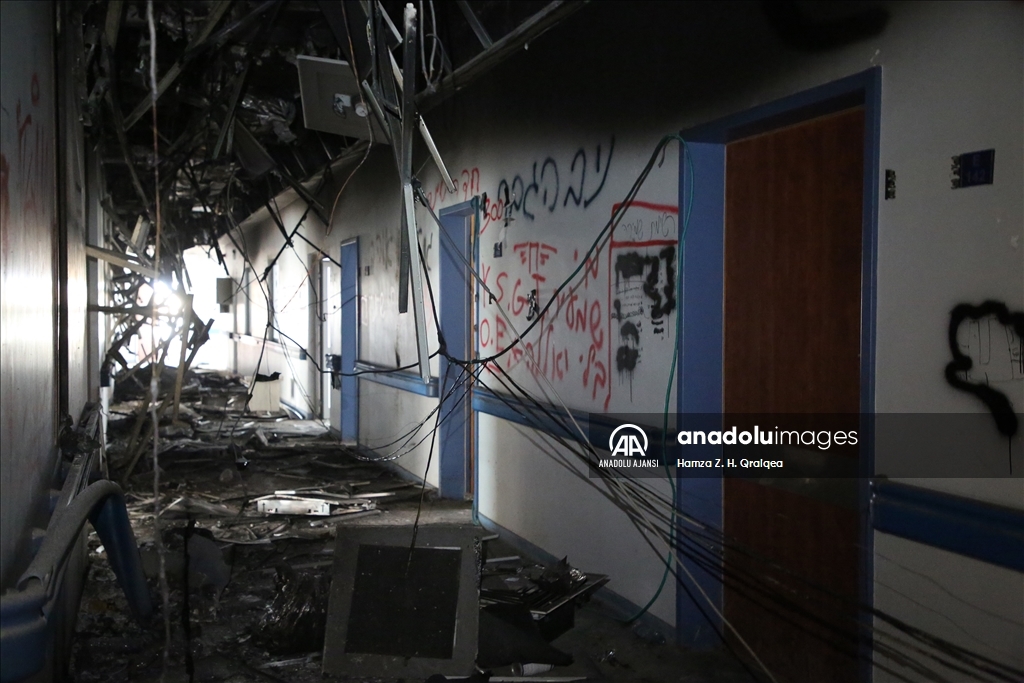 İsrail güçlerinin çekildiği Filistin-Türkiye Dostluk Hastanesi'ndeki yıkım görüntülendi