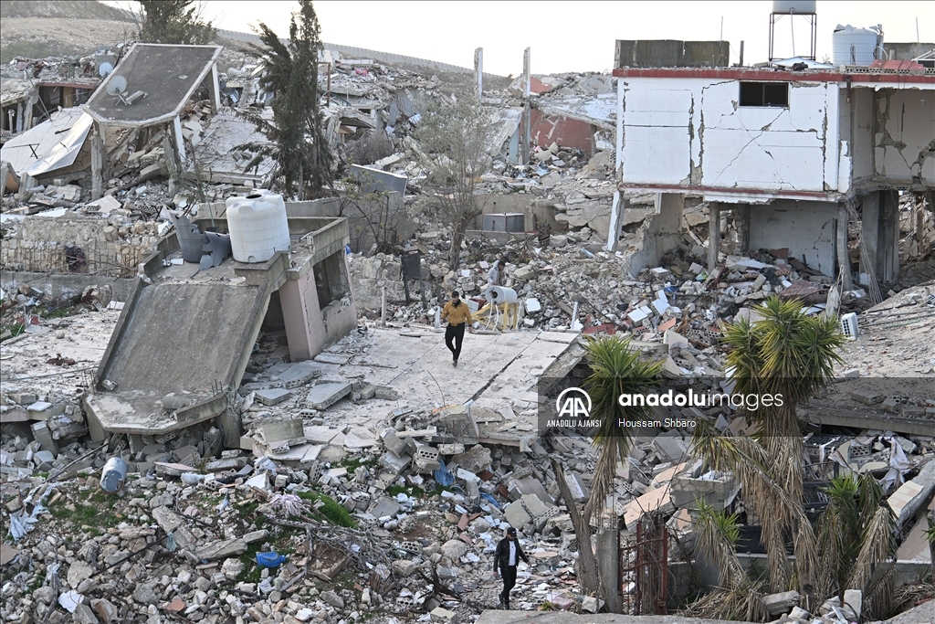 İsrail ordusunun çekildiği Lübnan'ın Ayta eş-Şaab beldesindeki yıkım gün yüzüne çıktı