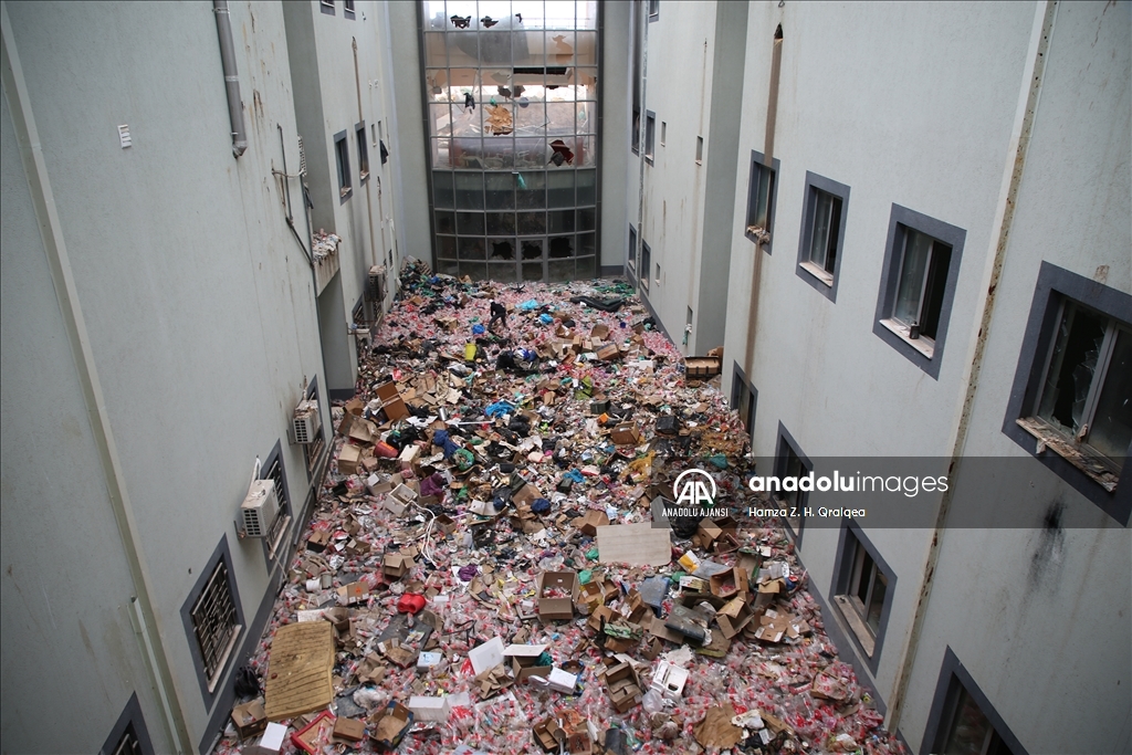 İsrail güçlerinin çekildiği Filistin-Türkiye Dostluk Hastanesi'ndeki yıkım görüntülendi