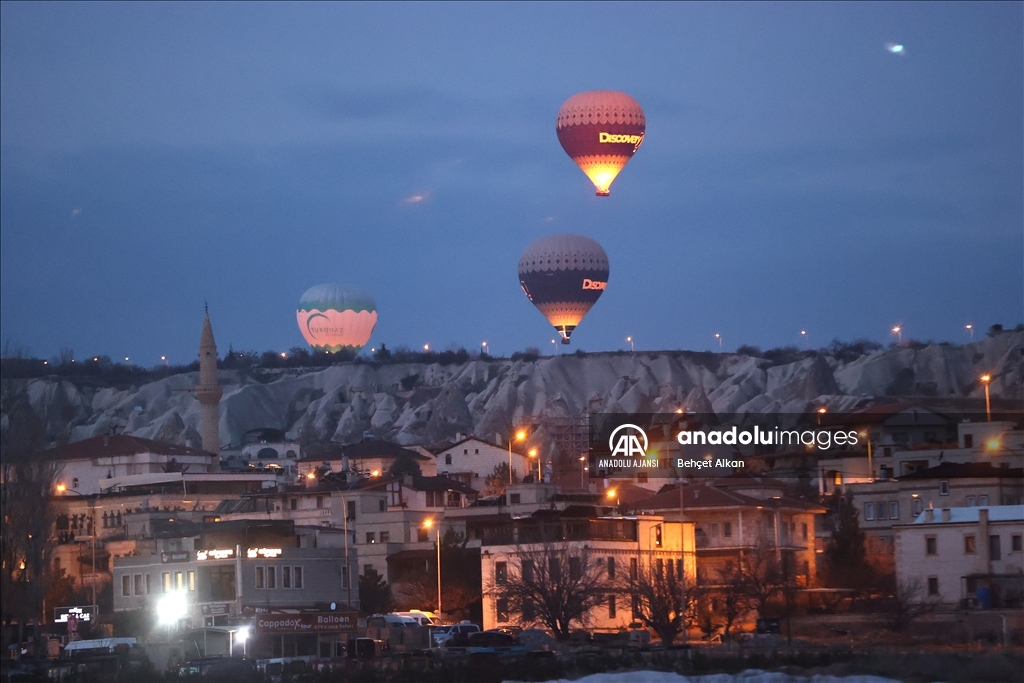 Kapadokya'ya gelen 6 turistten 1'i bölgeyi balonla kuş bakışı keşfetti